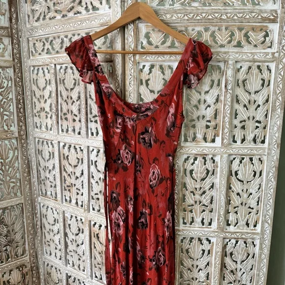 Realisation Par Lila Dress - Picture 4 of 4